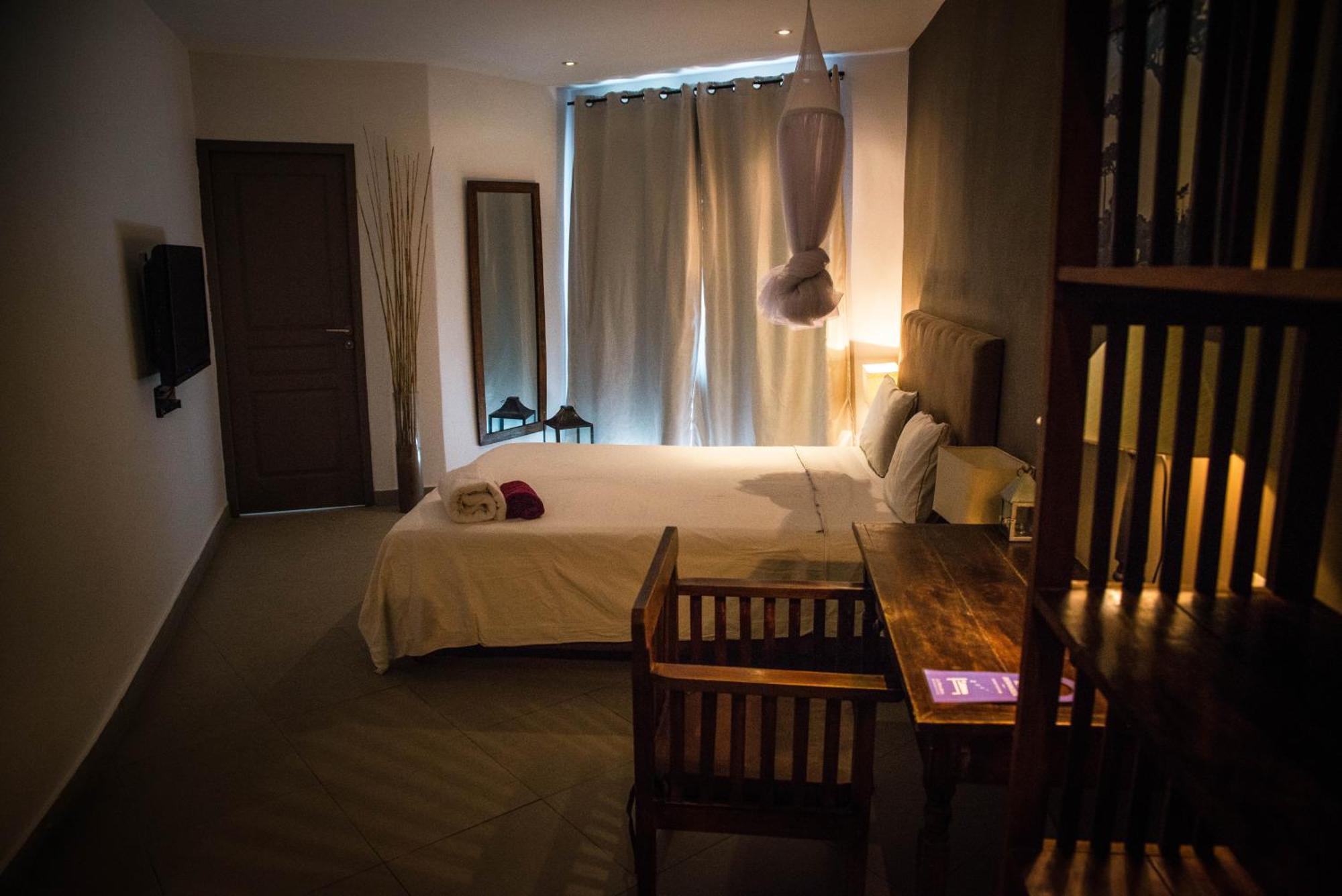 Hotel Restaurant La Ribaudiere Ανταναναρίβο Δωμάτιο φωτογραφία
