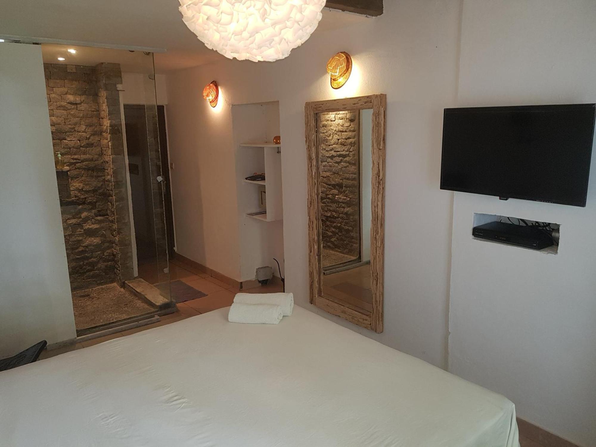 Hotel Restaurant La Ribaudiere Ανταναναρίβο Δωμάτιο φωτογραφία