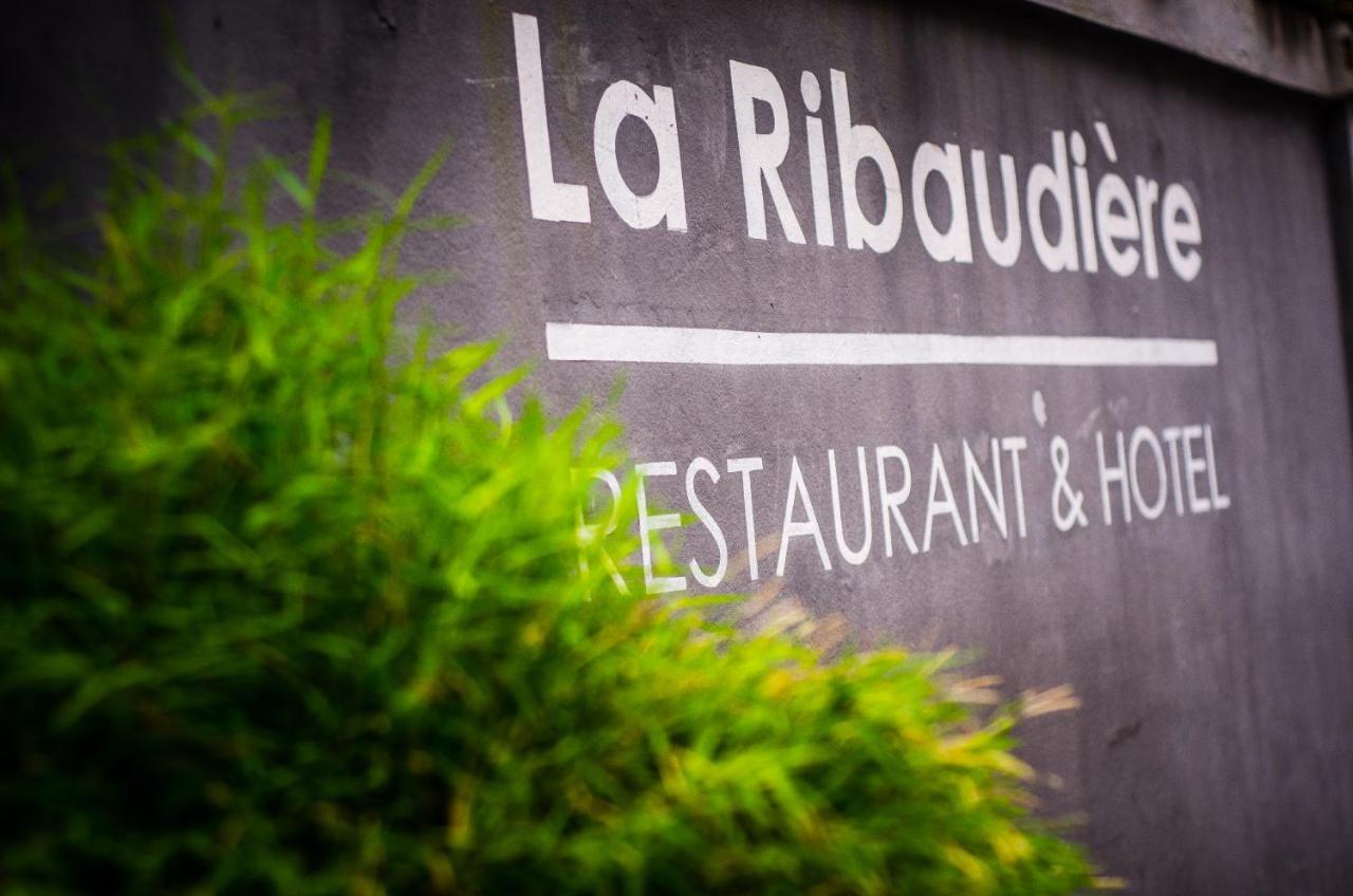 Hotel Restaurant La Ribaudiere Ανταναναρίβο Εξωτερικό φωτογραφία