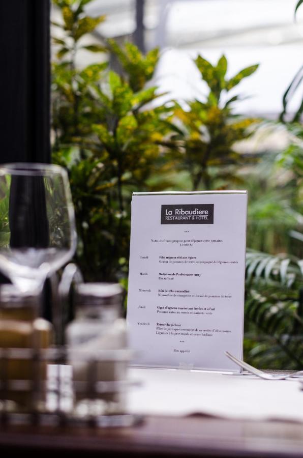 Hotel Restaurant La Ribaudiere Ανταναναρίβο Εξωτερικό φωτογραφία