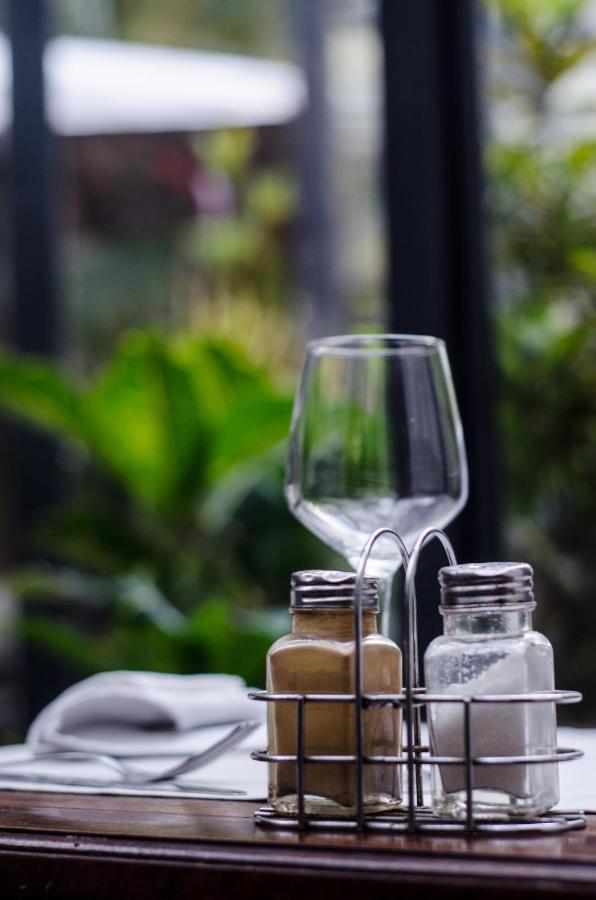 Hotel Restaurant La Ribaudiere Ανταναναρίβο Εξωτερικό φωτογραφία